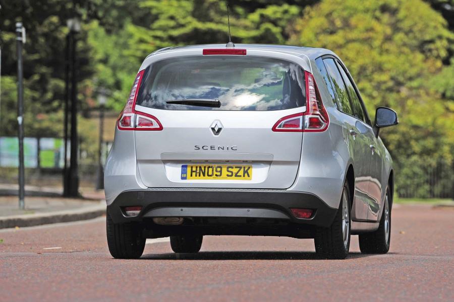  Renault Scenic 2009 года  (UK) (фото 6 из 37)